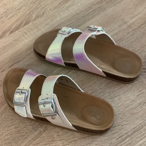 SINTETICO Girls white pinkish open toe double buckle slide sandals size 6 girls - Picture 2 of 8